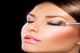 Pürüzsüz ten makyajı için bilmeniz gerekenler